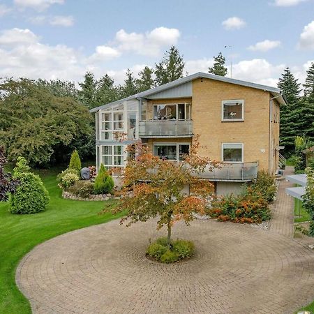 Ditlevs Apartment Sønderborg Екстериор снимка