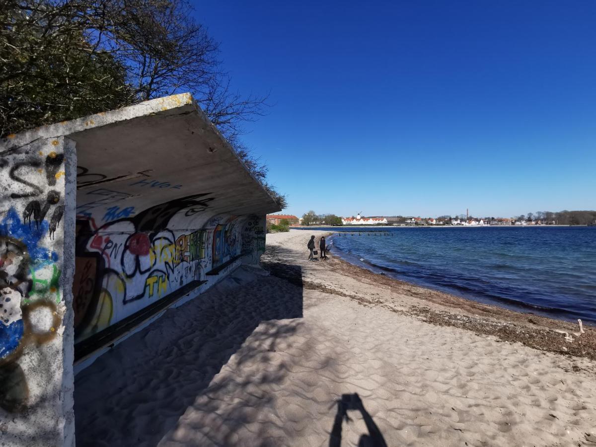 Ditlevs Apartment Sønderborg Екстериор снимка